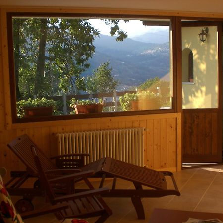 Bed And Breakfast Montino Cene Exteriör bild